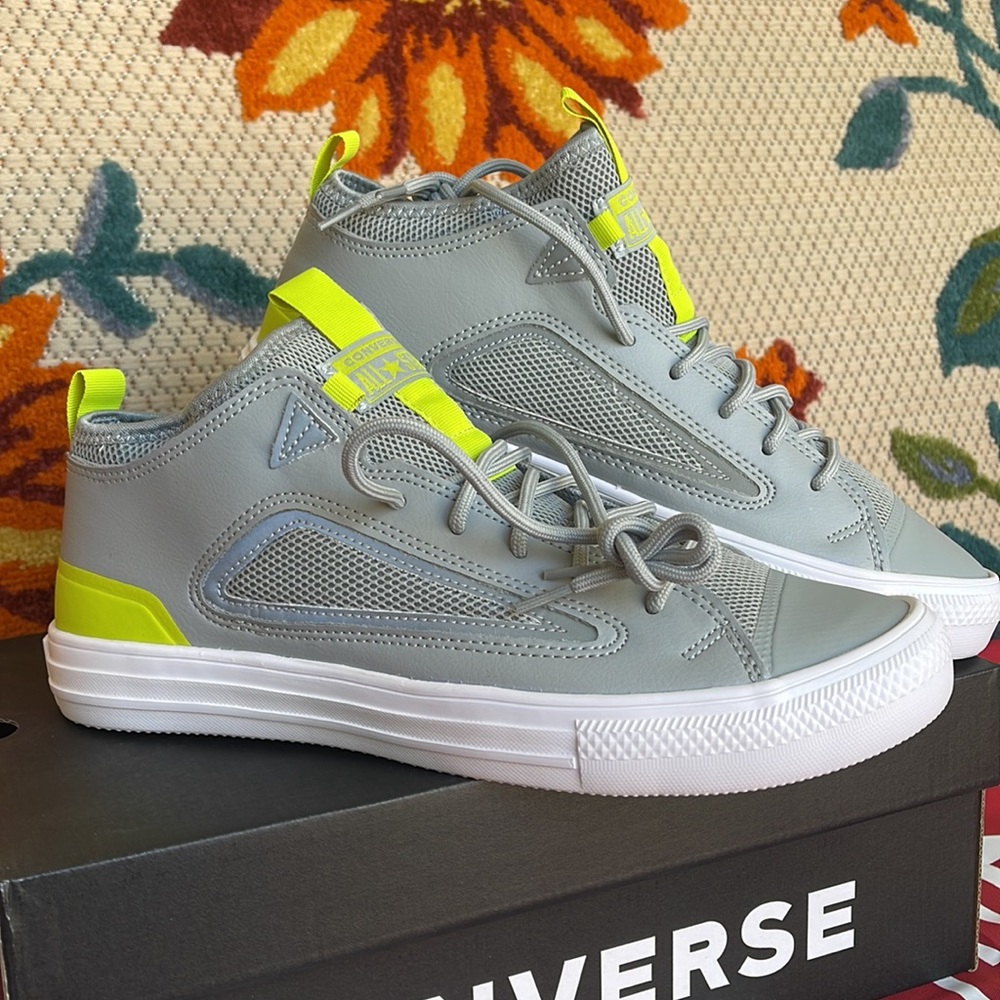 Converse 172153C
CTAS ULTRA OX
ASH STONE/LIME TWIST/SILVER
Men’s sneakers - Picture 6 of 16